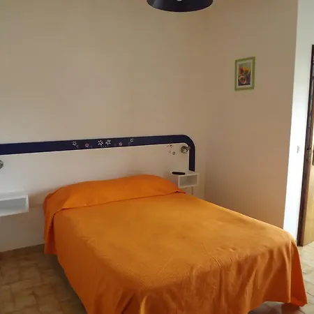 Гостевой дом Residencia Laranjeira Одесейше