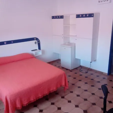 Residencia Laranjeira Гостевой дом Одесейше